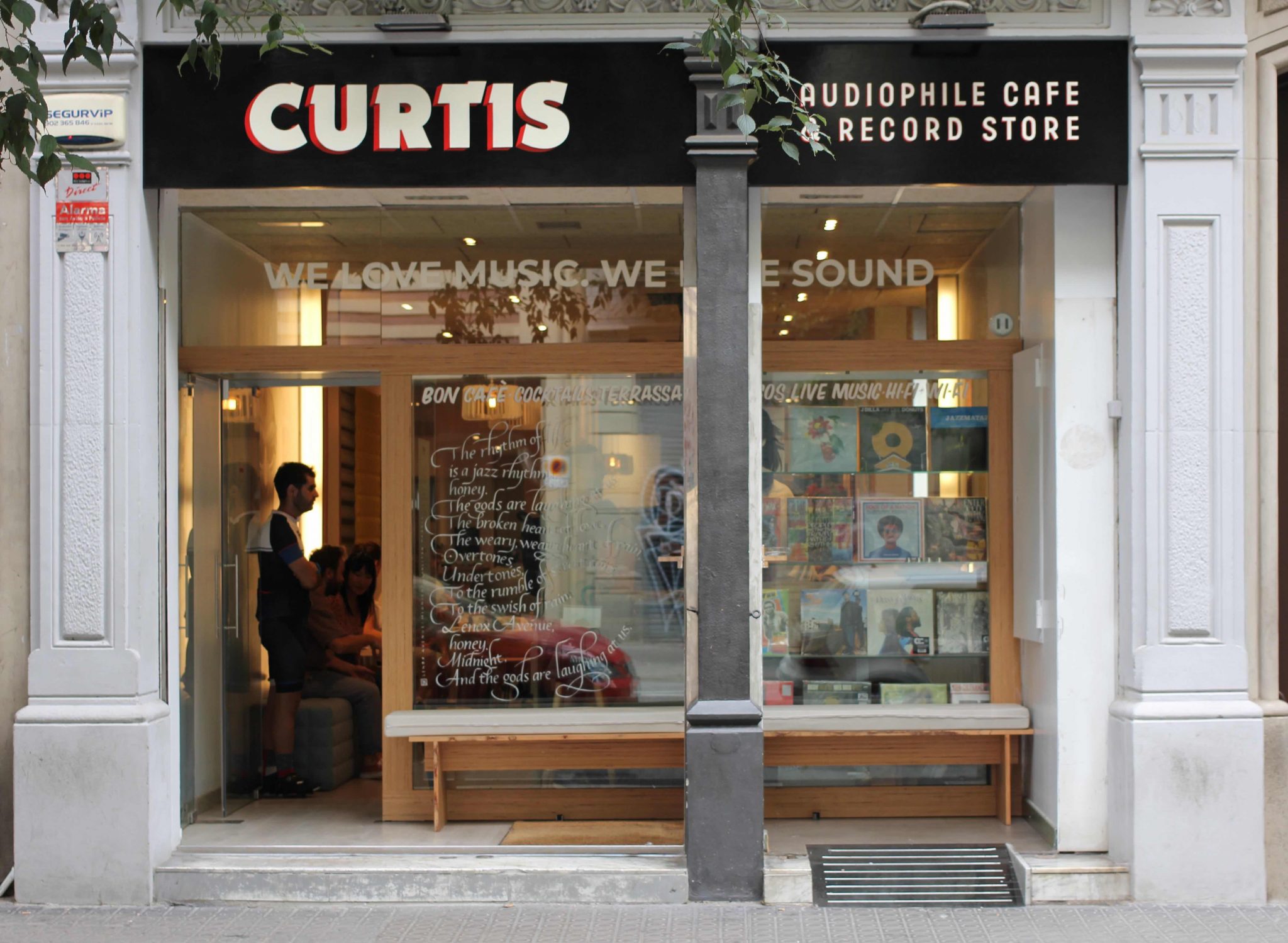 Curtis Audiophile Cafe Curtis Audiophile Cafe